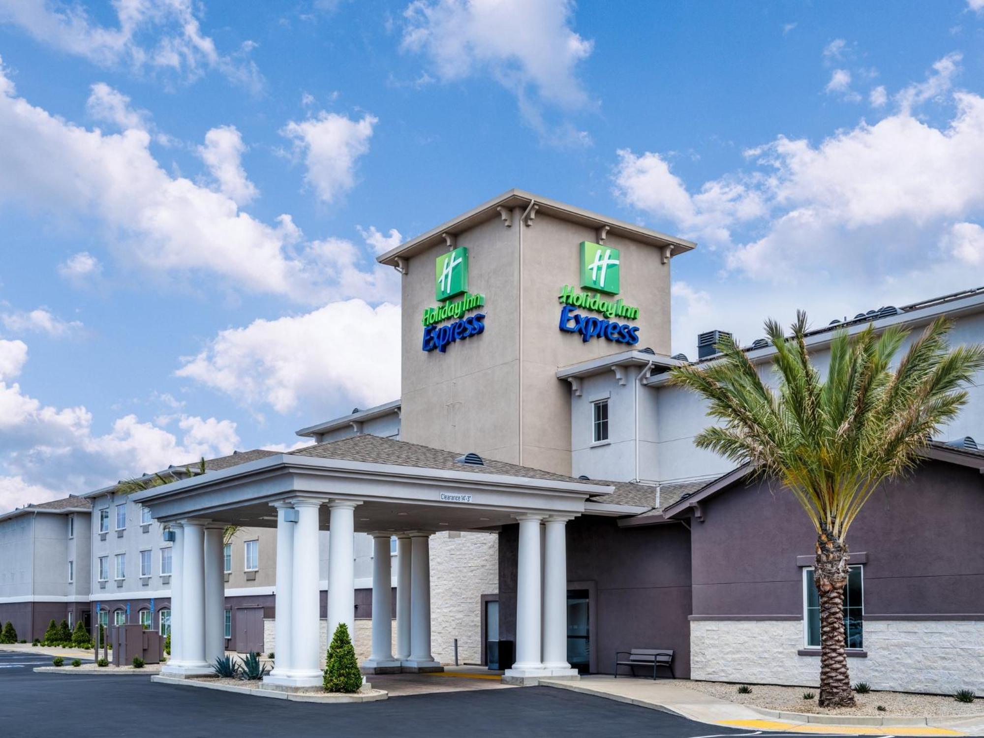 Holiday Inn Express Lodi By Ihg Exterior foto